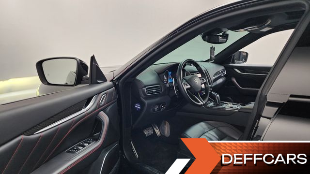 Maserati LEVANTE 3.0 AWD GranLusso купить на сайте DeffCars