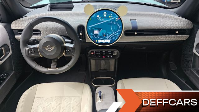 Mini COOPER 5 Door Favoured купить на сайте DeffCars