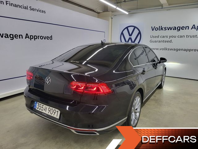 Volkswagen PASSAT 2.0 TDI Prestige купить на сайте DeffCars