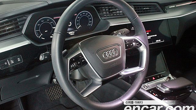 Audi E-TRON 55 Quattro Sportback купить на сайте DeffCars