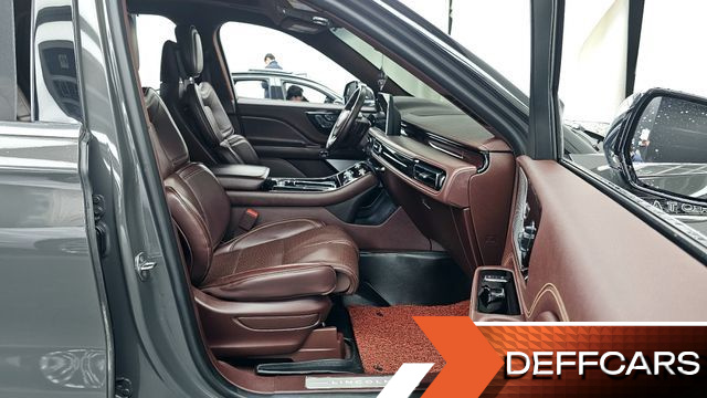 Lincoln AVIATOR 3.0 Black Label AWD купить на сайте DeffCars