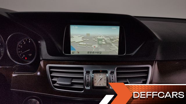 Mercedes E-CLASS E300 Elegance купить на сайте DeffCars
