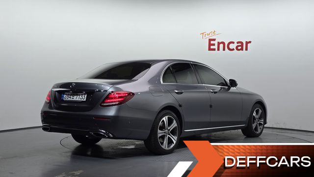 Mercedes E-CLASS E220d Avantgarde купить на сайте DeffCars