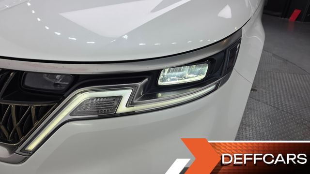 Kia CARNIVAL 9-Seater Noblesse купить на сайте DeffCars