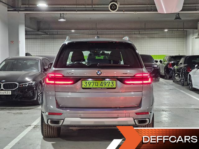 BMW X7 xDrive 40i Design Pure Excellence 6-Seater купить на сайте DeffCars