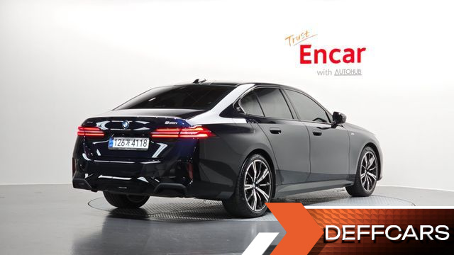 BMW 5-SERIES 530i xDrive M Sport купить на сайте DeffCars