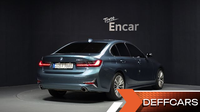 BMW 3-SERIES 320i Luxury купить на сайте DeffCars