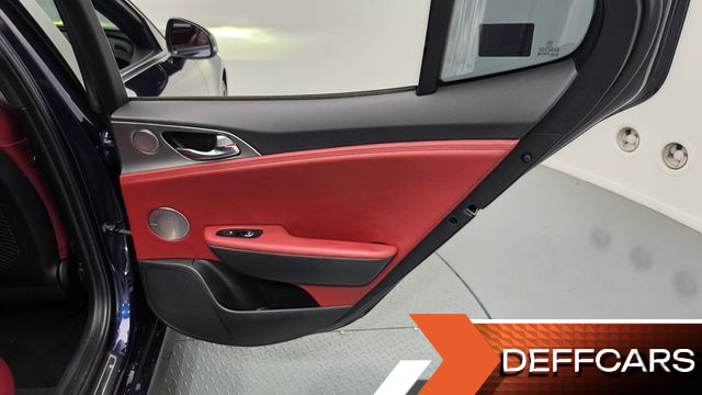 Kia STINGER 3.3 Turbo AWD GT купить на сайте DeffCars