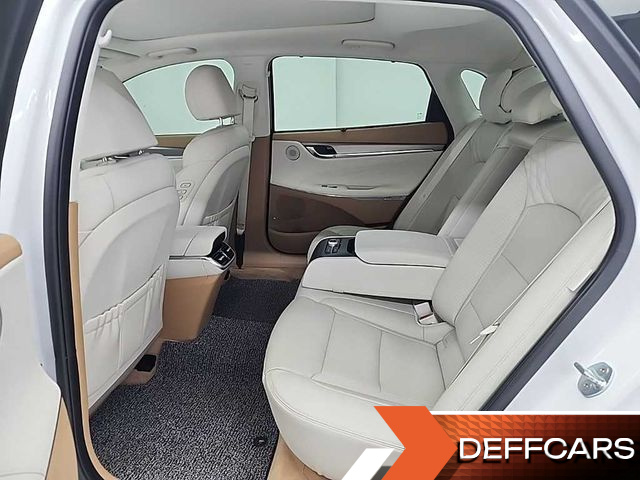 Hyundai GRANDEUR 2.5 Calligraphy купить на сайте DeffCars