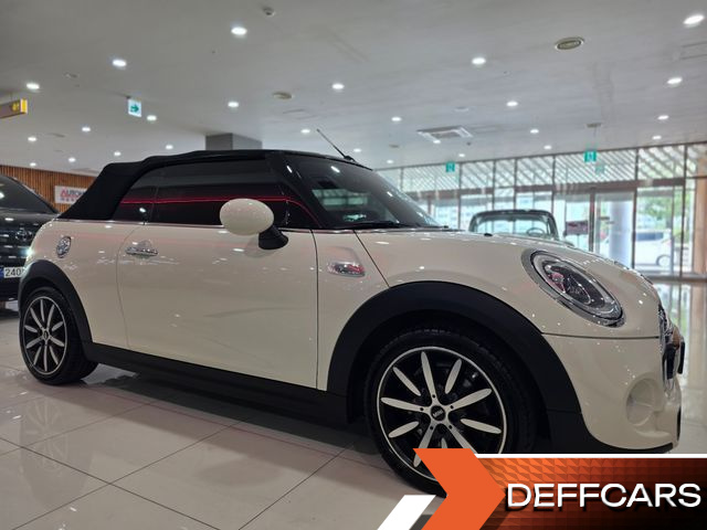 Mini COOPER CONVERTIBLE Standard 3rd купить на сайте DeffCars