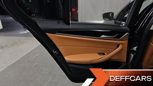 BMW 5-SERIES 520i Luxury купить на сайте DeffCars