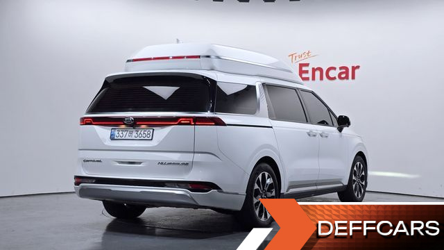 Kia CARNIVAL Gasoline 7-Seater Hi-Limousine Signature купить на сайте DeffCars