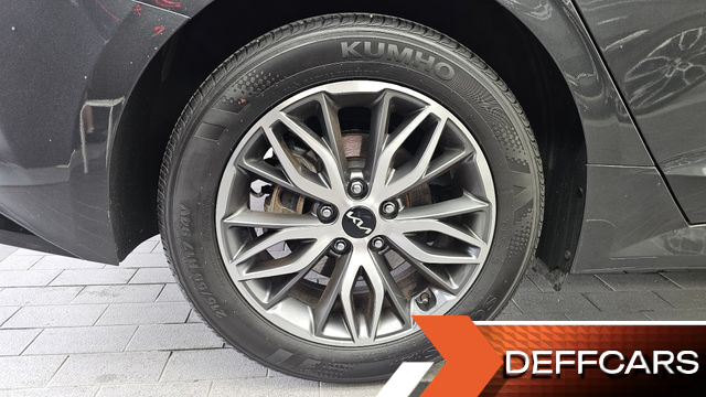 Kia K5 2.0 Noblesse купить на сайте DeffCars