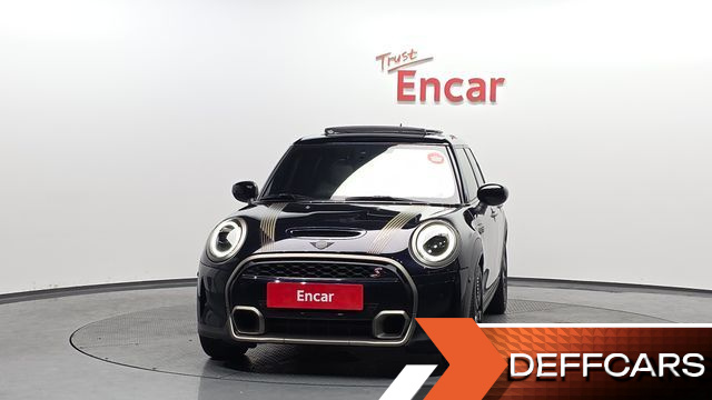 Mini COOPER 5Door Resolute Edition 3rd Gen купить на сайте DeffCars