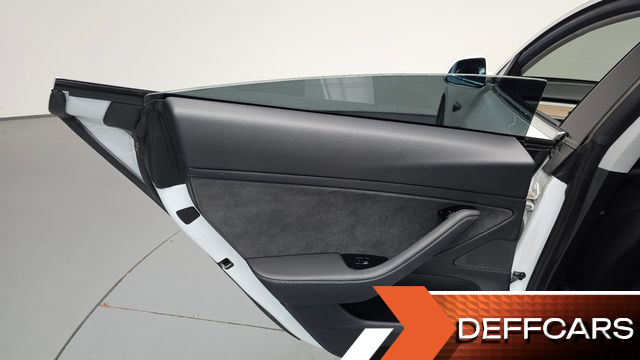 Tesla MODEL 3 Long Range AWD купить на сайте DeffCars