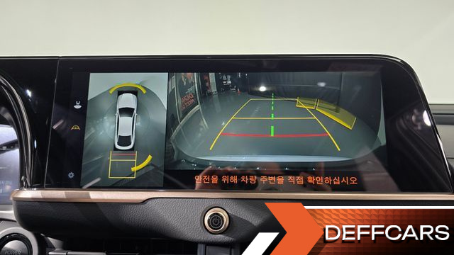 Toyota CROWN 2.5 4WD Hybrid купить на сайте DeffCars