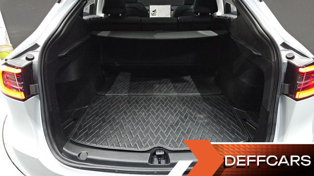 Tesla MODEL Y RWD купить на сайте DeffCars