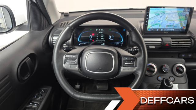 Hyundai CASPER Van Smart купить на сайте DeffCars