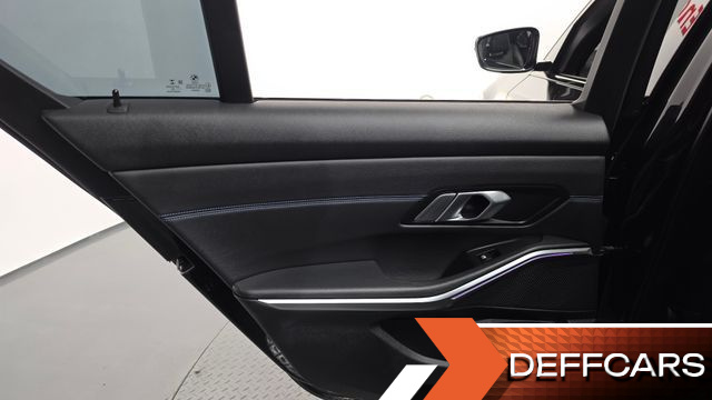 BMW 3-SERIES 320i M Sport купить на сайте DeffCars