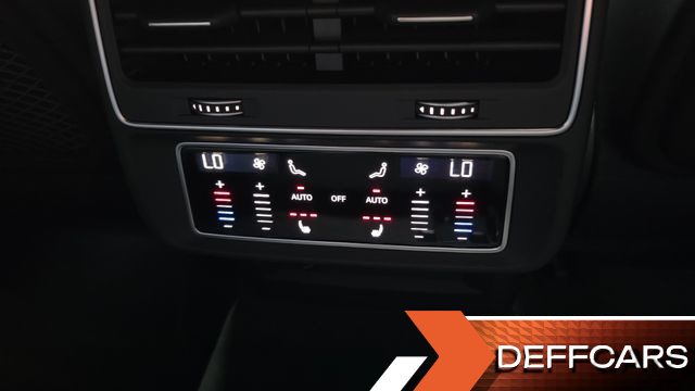 Audi Q8 55 TFSI Quattro Premium купить на сайте DeffCars