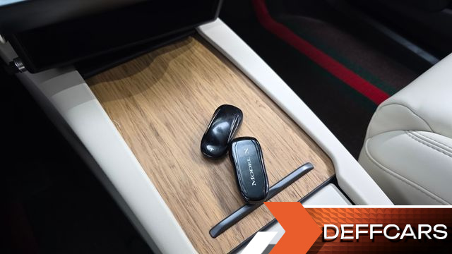 Tesla MODEL X 100D купить на сайте DeffCars