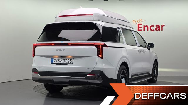 Kia CARNIVAL HEV 7-Seater Hi Limousine Signature купить на сайте DeffCars