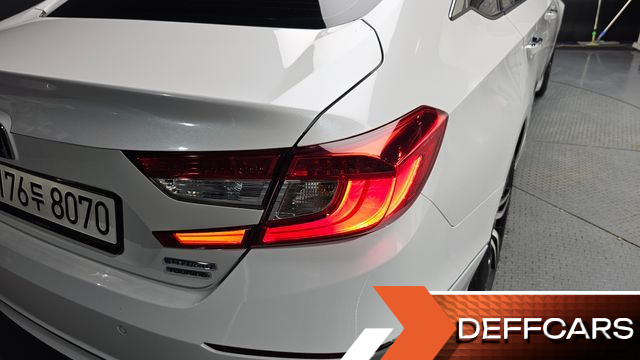 Honda ACCORD 2.0 Hybrid Touring купить на сайте DeffCars