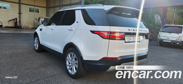 Land Rover DISCOVERY 3.0 TD6 HSE купить на сайте DeffCars