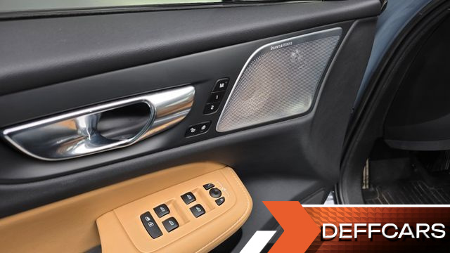 Volvo V60 B5 Ultimate AWD купить на сайте DeffCars