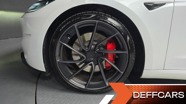 Tesla MODEL 3 Performance AWD купить на сайте DeffCars