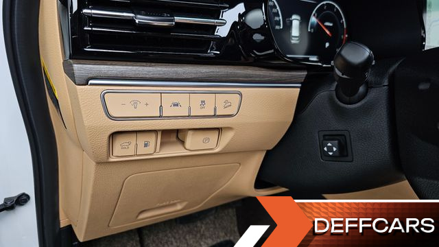 Kia MOHAVE Diesel 3.0 4WD 6-Seater Masters купить на сайте DeffCars
