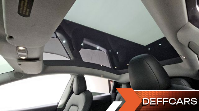 Tesla MODEL Y Long Range AWD купить на сайте DeffCars