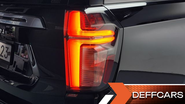 Chevrolet SURBURBAN 6.2 купить на сайте DeffCars