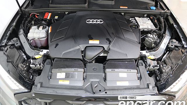 Audi Q7 55 TFSI Quattro Premium купить на сайте DeffCars