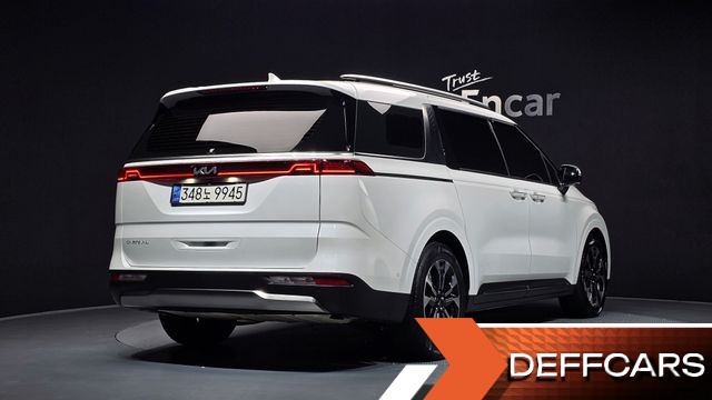 Kia CARNIVAL 7-Seater Signature купить на сайте DeffCars