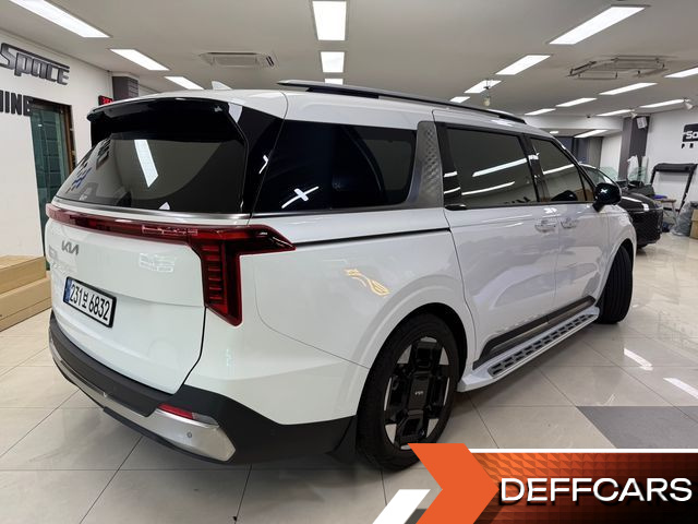 Kia CARNIVAL 9-Seater Noblesse купить на сайте DeffCars