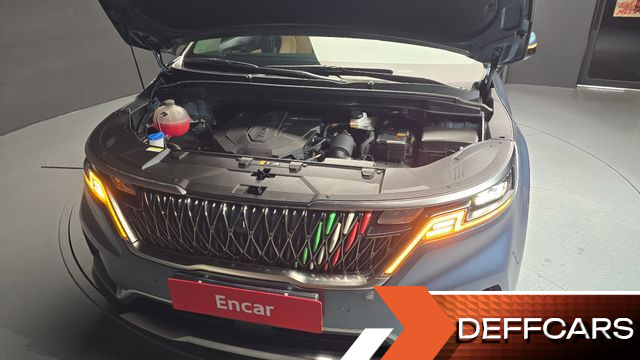Kia CARNIVAL 9-Seater Signature купить на сайте DeffCars