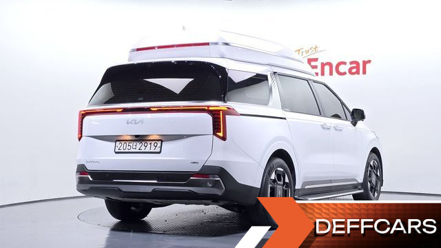 Kia CARNIVAL HEV 4-Seater Hi Limousine Signature купить на сайте DeffCars
