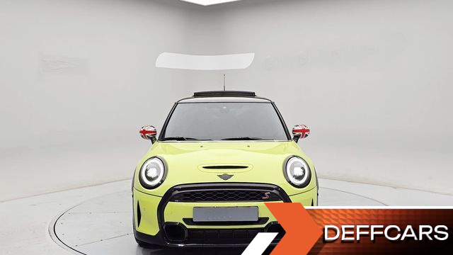 Mini COOPER Classic Launch Pack Third Generation купить на сайте DeffCars
