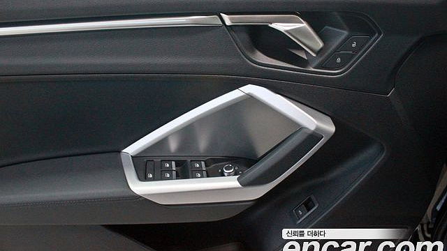 Audi Q3 40 TFSI Quattro Premium купить на сайте DeffCars