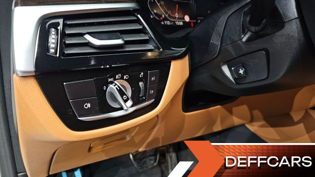 BMW 5-SERIES 520i M Sport купить на сайте DeffCars