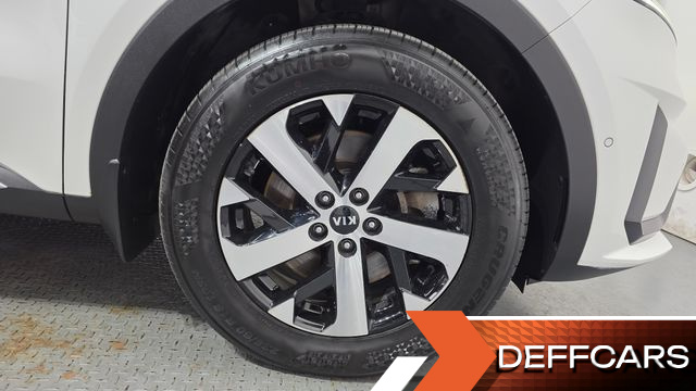 Kia SORENTO Gasoline 2.5T 2WD Signature купить на сайте DeffCars