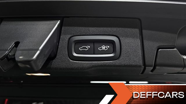 Volvo XC60 T6 Inscription купить на сайте DeffCars