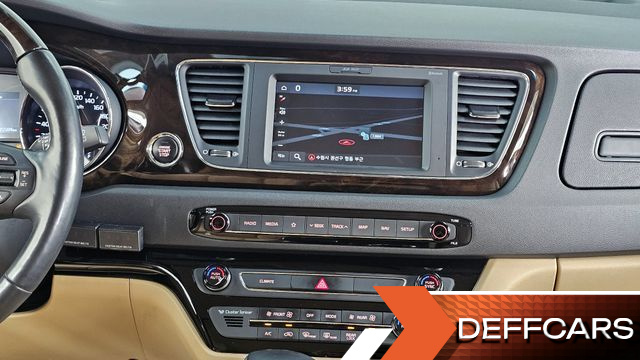 Kia CARNIVAL Gasoline 9-Seater Noblesse Special купить на сайте DeffCars