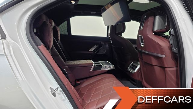 BMW 7-SERIES 750e xDrive Design Pure Excellence купить на сайте DeffCars