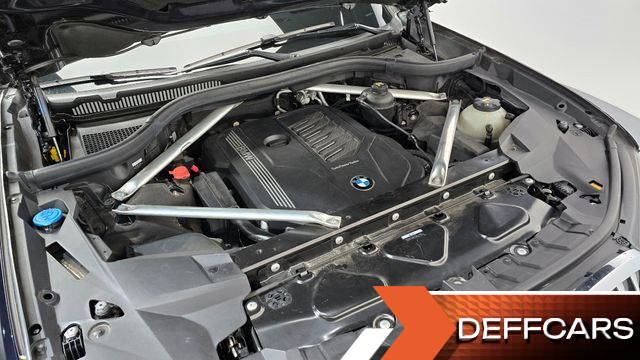 BMW X7 xDrive 40i M Sport 6STR купить на сайте DeffCars