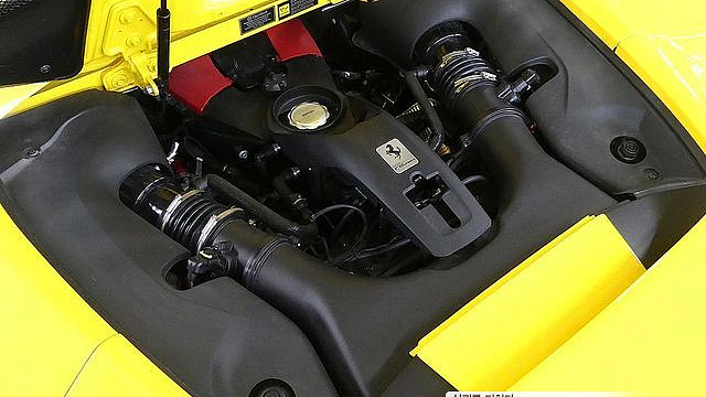 Ferrari F8 3.9 V8 купить на сайте DeffCars