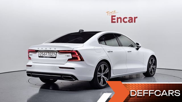 Volvo S60 T5 Inscroption купить на сайте DeffCars
