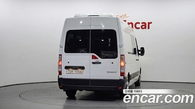 Renault-KoreaSamsung MASTER 2.3 15-Seater купить на сайте DeffCars