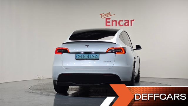 Tesla MODEL Y Long Range AWD купить на сайте DeffCars
